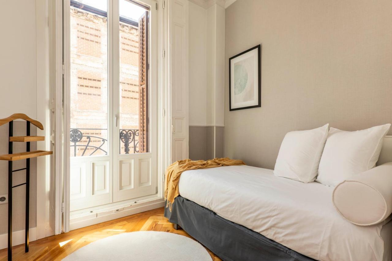 Madrid 1915 Private Suites Exteriör bild